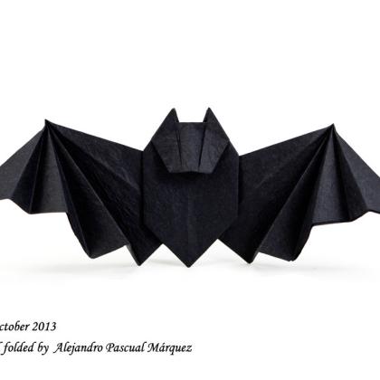 Alejandro Pascual - Bat